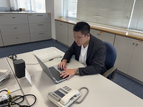 あなたと一緒に働くメンバーです！分からないことがあったらいつでも聞ける環境です☆