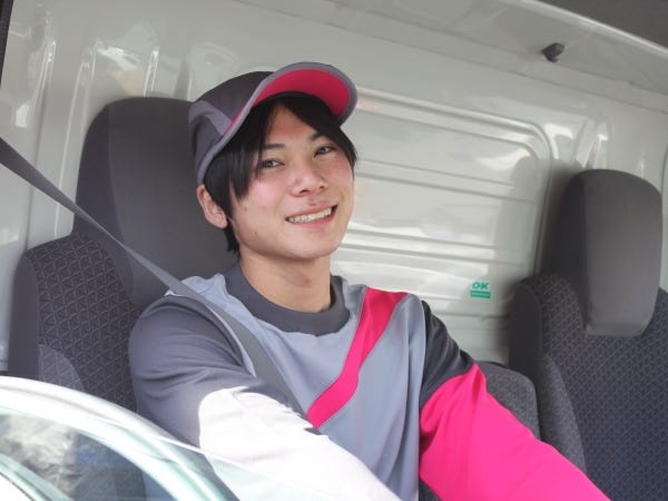 「初めての引越しで不安だったけど、丁寧な作業で安心した」とお客様から優しいお言葉をかけていただいたり、感謝されたことが嬉しかったです。