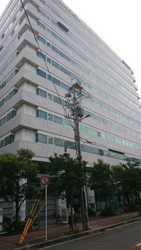 本社外観