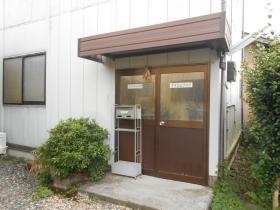 会社正面玄関
