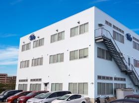 本社工場外観