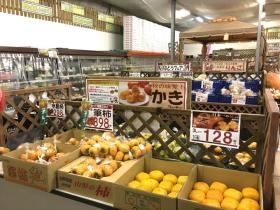 地産地消の富山産食品を取り扱う、食の市交流広場です