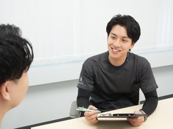 20~30代のメンバー中心に、活発に意見が飛び交う社風です！