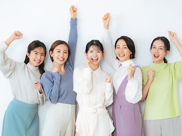 20代～60代までの幅広い世代の方が活躍中です！無理なく自分のペースで働けるので長く活躍できるのが嬉しいポイント！
