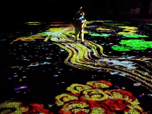 国内最大級のインタラクティブランドプロジェクションや、京都の名店の食を楽しめる没入型アート体験イベント「ワントゥーテン 二条城夜会」を開催。