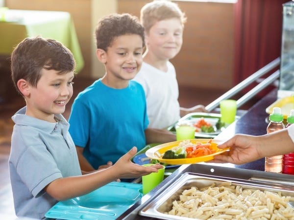 国際的な環境で勉学に励む生徒の生活を「食」を通してサポートできます♪