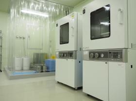 クリーンルーム