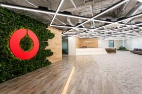 本社エントランス