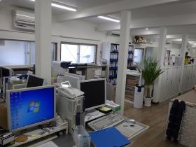 事務所内