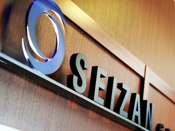 ニコーリフレや酒場れもんなどを経営するセイザングループ本社のお仕事です。