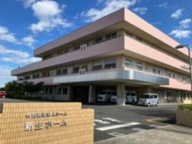 施設建物外観