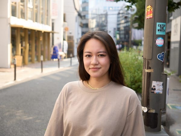 今年は海外のデザイナーともコラボして誰もまねのできない世界観を作って行きます。ぜひ一緒にお仕事をしましょう。