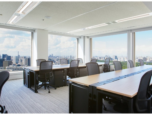 企画推進の制作進行管理・ライセンスキャラクターやブランドのスマートフォンケース進行管理・ライセンス管理（職種未経験歓迎・業種未経験歓迎）