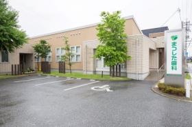 クリニックには研修用の建屋も併設されています。