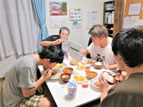 らしくホーム緑のみなさん