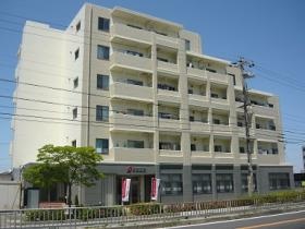 マンション１階が名古屋天白支店です。