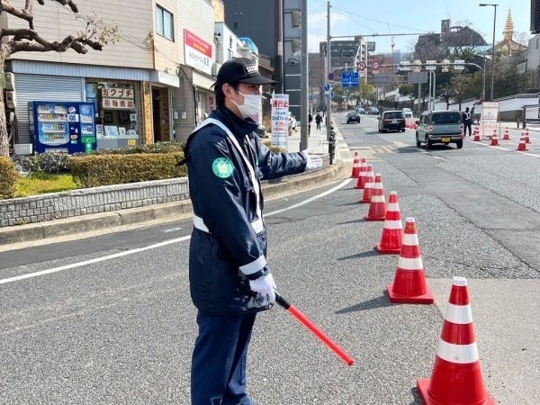 雑踏警備スタッフ・万博シャトルバスターミナルでの案内業務（未経験大歓迎）