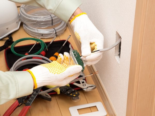 防犯カメラの電気通信工事作業員（未経験OK）