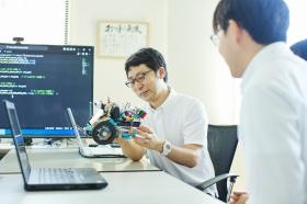 プロの技術者集団を目指しています