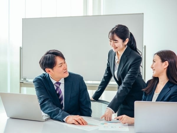 職場の雰囲気です！気軽に相談できる環境が整っています。