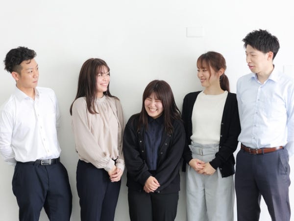 営業事務・正社員・自動車関連業務（多摩勤務・交通費支給あり）