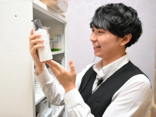 お客様の要望や悩みをヒアリングし、医師と協力して適切なプランをご案内します。