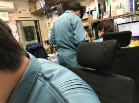 コロナ前の事務所内の風景