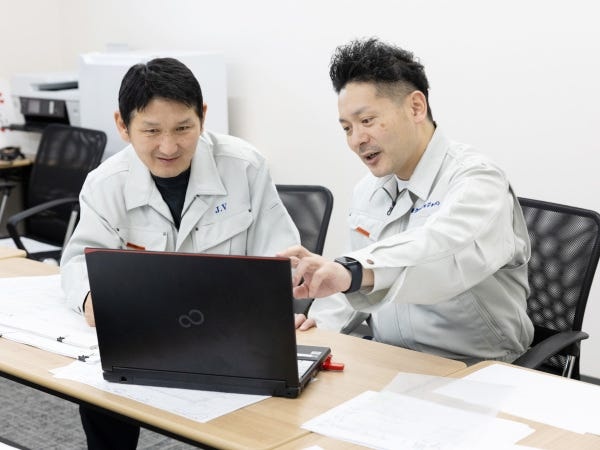 【幅広い経験◎】対象はビルやマンション、戸建、公共施設などで、新築から大規模リフォームまで工事内容も多彩。工事費も億単位まであります。