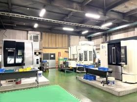 マシニングセンター