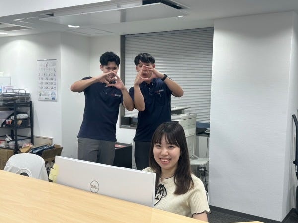 営業社員とも仲良く働いてます☆