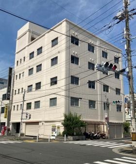 大阪支社は東大阪市の高井田本通にございます。