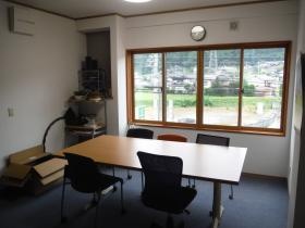 大町事業所室内