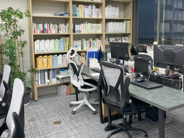 行政書士補助者（未経験OK・交通費支給あり）