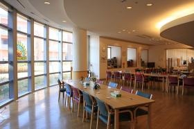 老人保健施設内