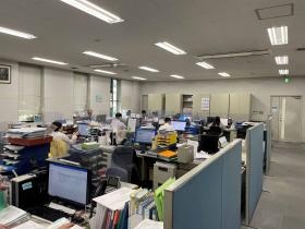 新興海陸運輸株式会社 通関部