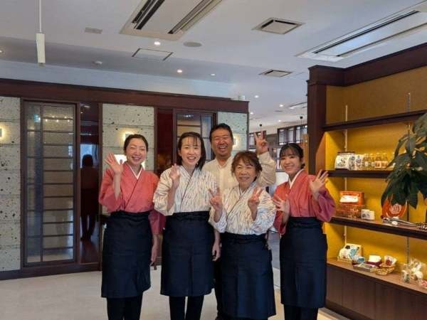 和の心を感じるうなぎ店で、あなたの接客力を活かしませんか？