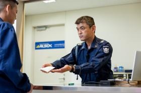 セカンドキャリアとして警備の仕事を始める人も！