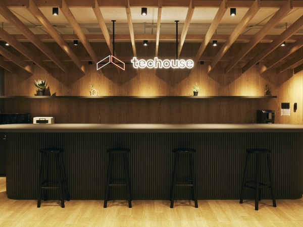 デザインに力を入れた解放感のあるオフィスで勤務していただきます。