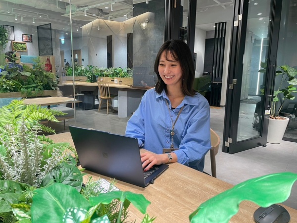 中途入社の80％は未経験！未経験でも安心してスタートできる研修サポート体制があるので困ったら何でも相談してくださいね！