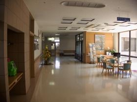 写真は１階ロビー