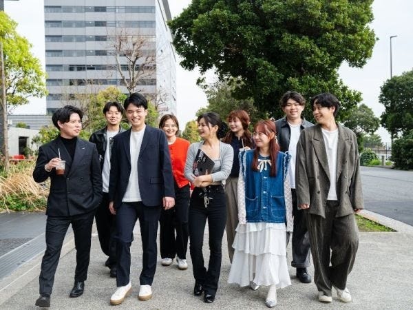 一緒に働くメンバーです！困ったことがあればいつでも相談できる環境がここにあります。