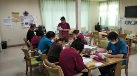 【介護職員】職員研修