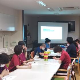 【機能訓練指導員・介護職員等】法人内キャリアップ研修