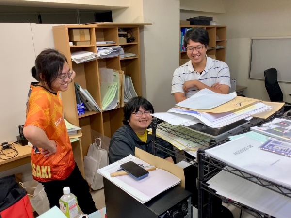 20代の若手中心に活躍中！みんなアニメが大好き♪