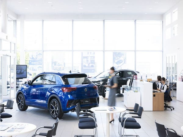 年間平均休暇日数123日（年間休日115日＋有給休暇平均取得8日）と、休暇がしっかりとれる環境。事前申請で、家族の行事のお休みも可能です。