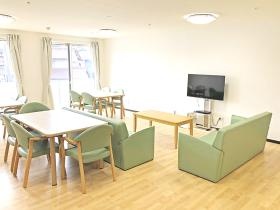 フロア（愛の家グループホーム 伊賀）