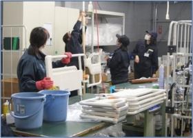 男女問わず、軽量物など体力に合わせた部門で女性も活躍