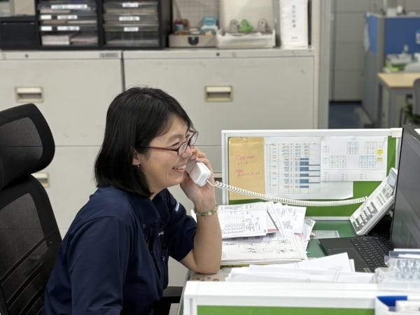 協力会社（取引先）との電話応対をお願いいたします。