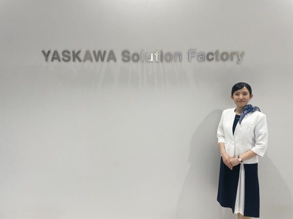 総合受付工場見学案内・総合受付（未経験からでも大歓迎・接客経験者歓迎）