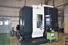 工作機械１ ５軸マシニングセンター